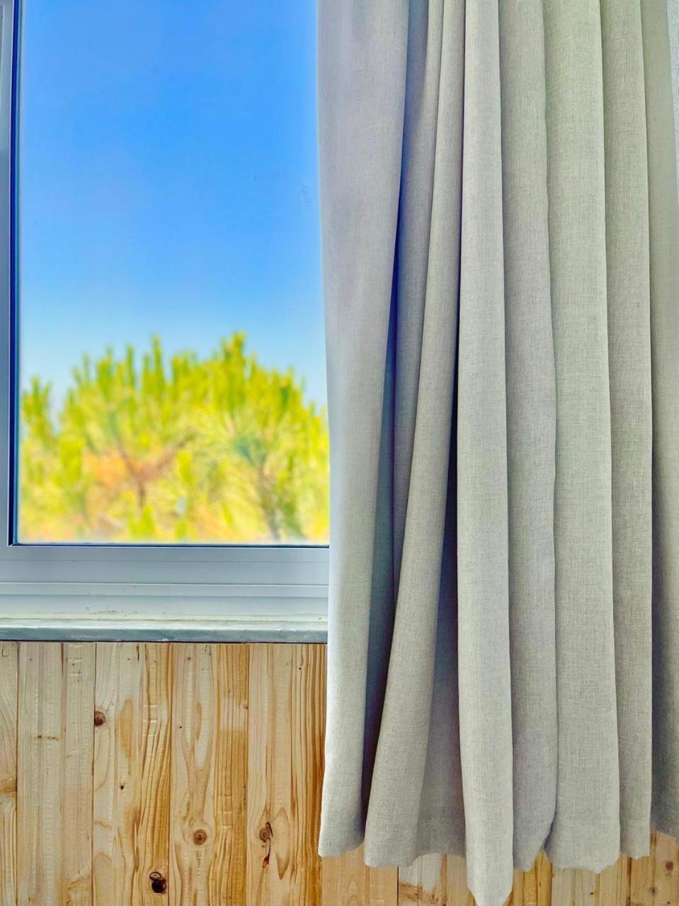 Mia Luxury Golem (Tirana)
