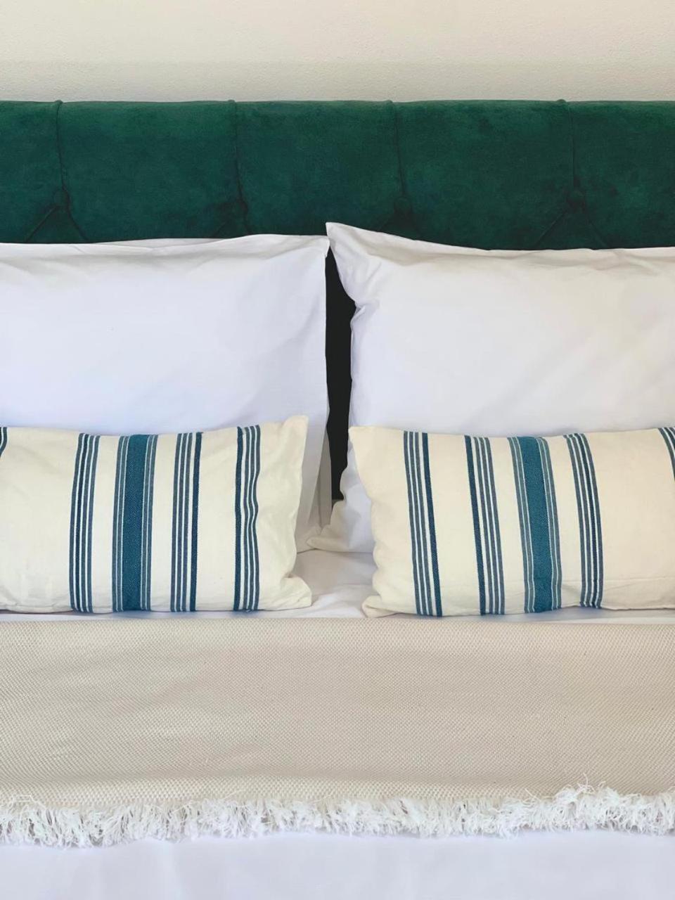Mia Luxury Golem (Tirana)